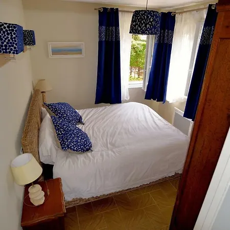 Magulie, Le Calme En Bord De