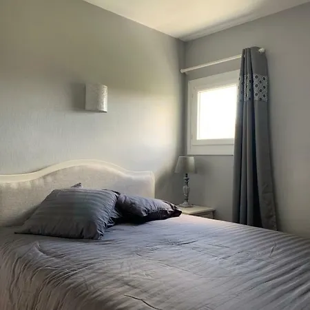 Magulie, Le Calme En Bord De Ver-sur-Mer