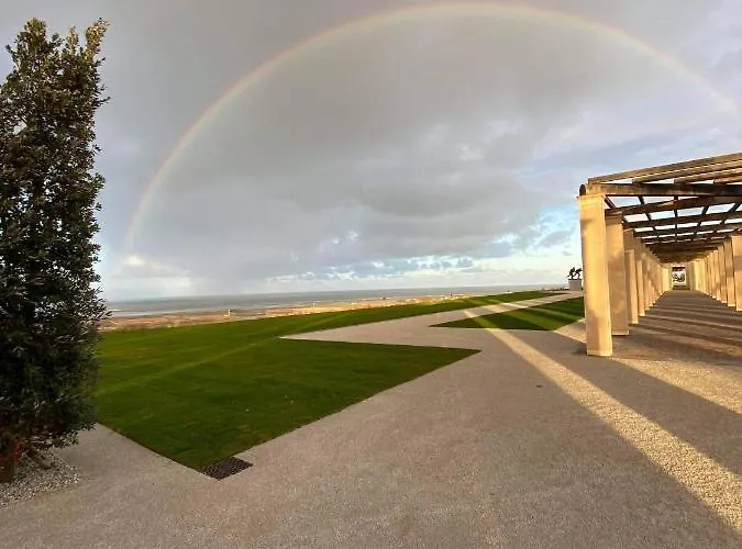 Magulie, Le Calme En Bord De