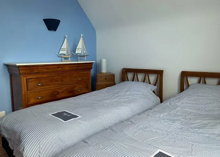 Magulie, Le Calme En Bord De Ver-sur-Mer